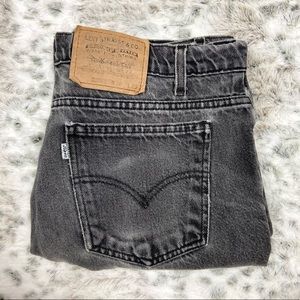 Vintage Levi’s Relaxed Fit Jean Shorts